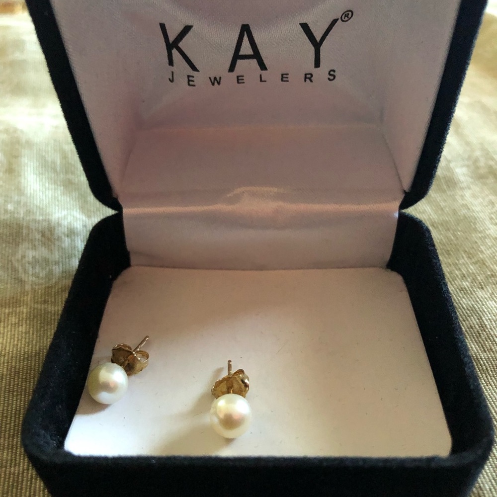 Kay Jewelers Pearl Studs